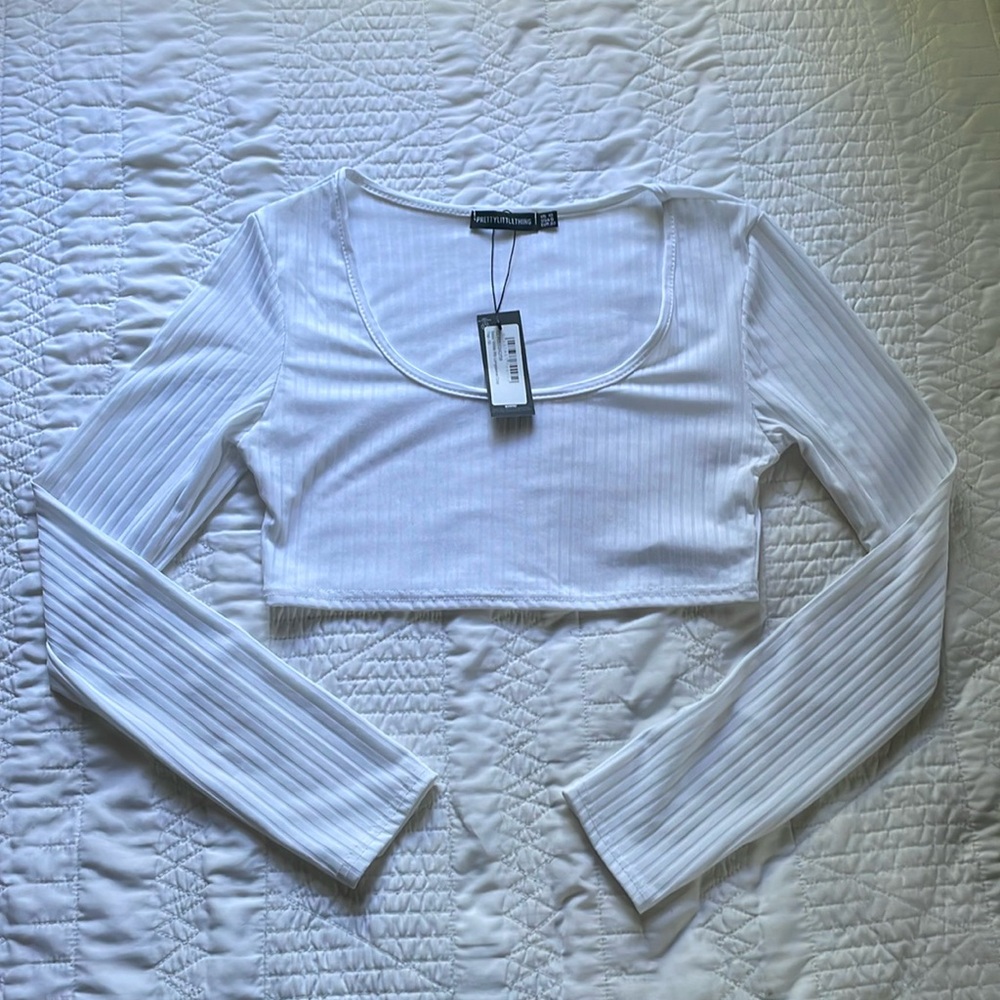 PLT Ribbed Longsleeve Crop Top